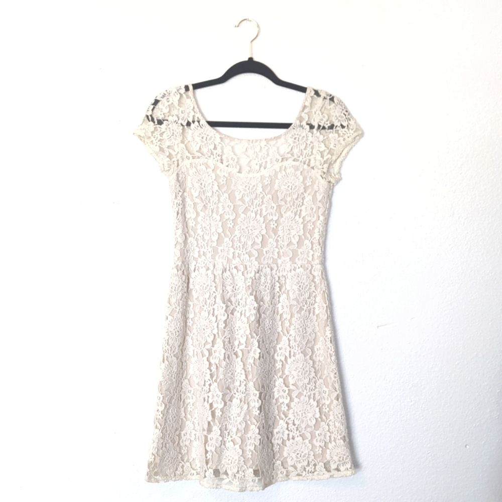 AMERICAN EAGLE OUTFITTERS Boho Lace Tea Party Dress